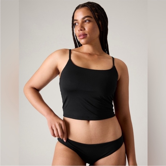 NWT! Athleta Black Scoop Crop Tankini A-C - Size Medium🩵 - Picture 5 of 10